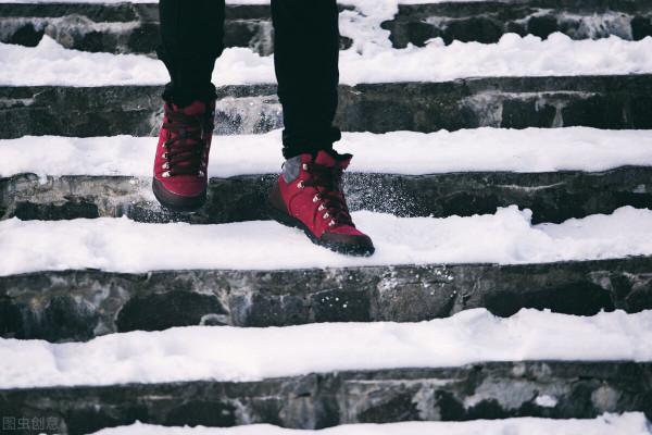 下樓梯有傷害嗎？