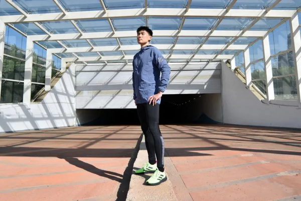 中底鏤空的4D列印跑鞋,真的能用來跑步嗎? 中底鏤空的4D列印跑鞋,真的能用來跑步嗎?