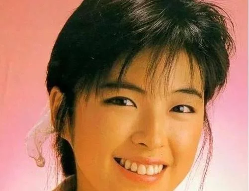 羅美薇：連辭21個傭人，不讓婆婆抱孩子，為何讓張學友獨寵35年