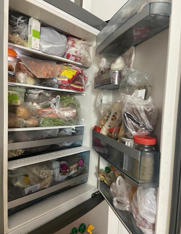 長輩們的冰箱是如何做到全國統一的?太真實了!和我家的一毛一樣 長輩們的冰箱是如何做到全國統一的?太真實了!和我家的一毛一樣