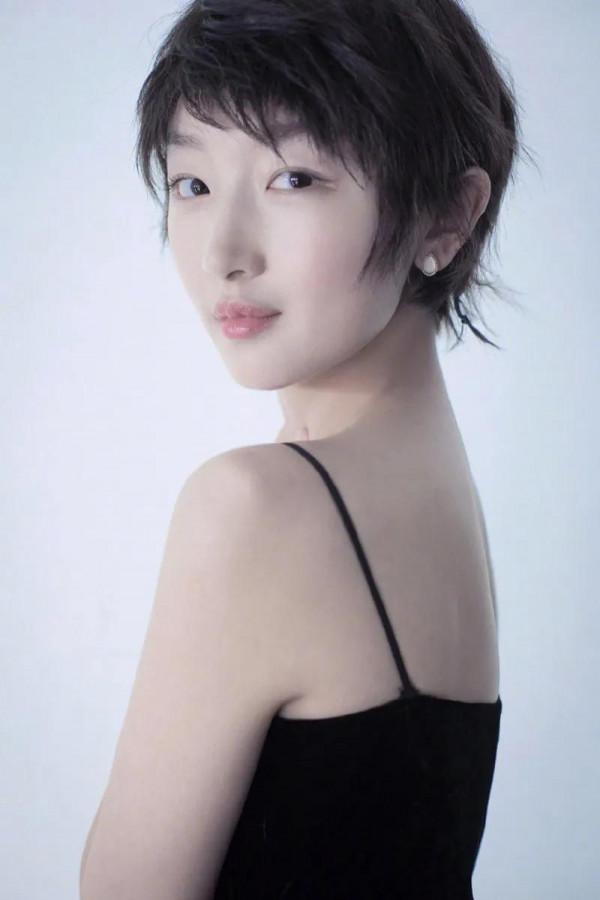 驚豔周冬雨（上）