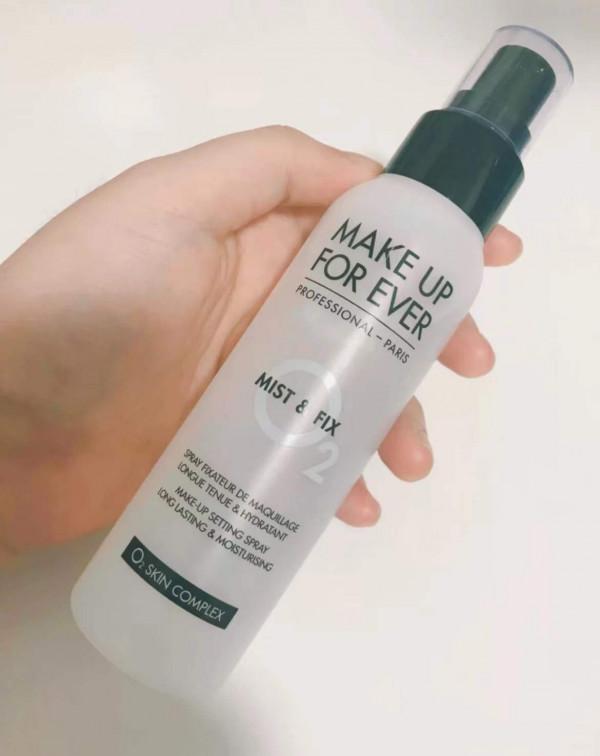 入化妝坑10年，斷舍離了幾十件化妝品，最後我只留下了這一套