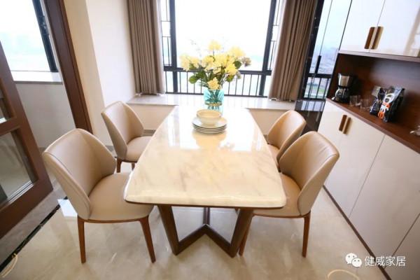 人類高質量設計!120㎡打造高階簡約風,4房更擴容大一圈 人類高質量設計!120㎡打造高階簡約風,4房更擴容大一圈