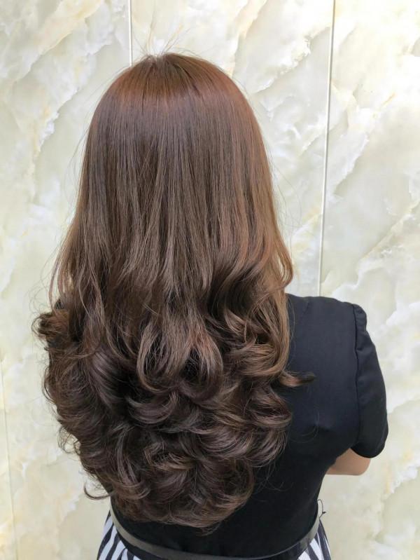 2021年還剩最後一個月，新發型準備好了嗎？