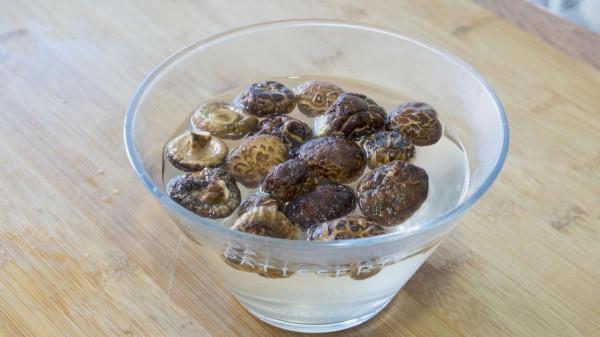 天冷了,8道熱乎乎的菜學起來,暖胃又暖身,每天換著花來,真香 天冷了,8道熱乎乎的菜學起來,暖胃又暖身,每天換著花來,真香