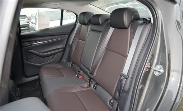 馬自達3昂克賽拉：配1.5L和2.0L，好看又好開，是不是你的菜？