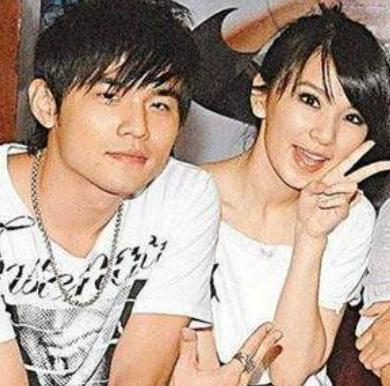 林俊杰追了她13年，周杰倫也曾被她迷倒，田馥甄究竟有何魅力？