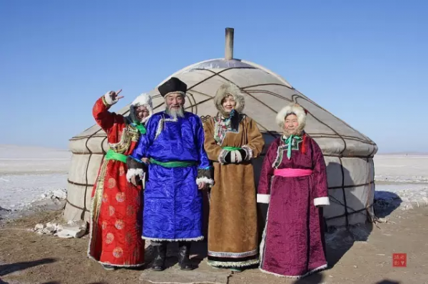 來了這麼多次新疆,氈房和蒙古包還傻傻分不清楚? 來了這麼多次新疆,氈房和蒙古包還傻傻分不清楚?