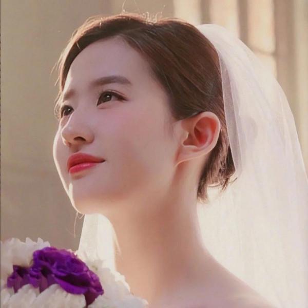 劉亦菲的婚紗照太驚豔人了