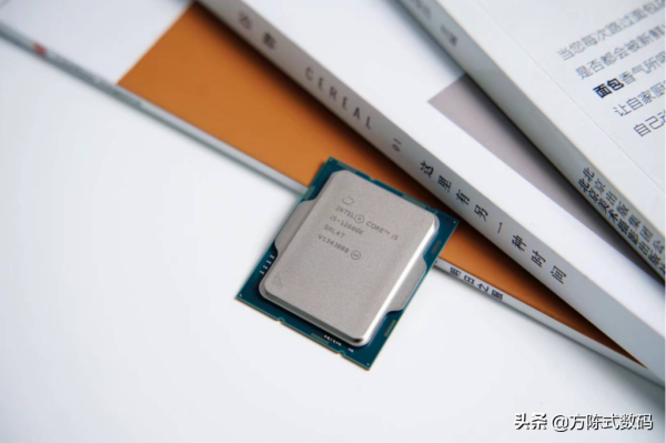 英特爾12代i5爆錘11代i9？