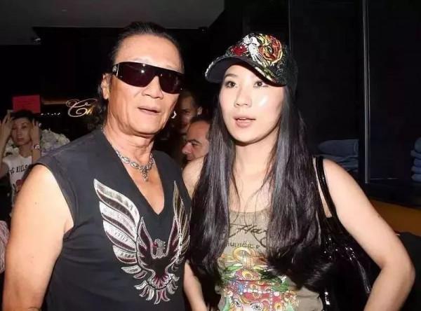 謝霆鋒愛過的6個女人,都是“姐姐輩”,最大大他8歲,最小3個月 謝霆鋒愛過的6個女人,都是“姐姐輩”,最大大他8歲,最小3個月