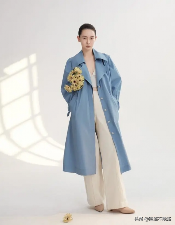 奔五奔六的女人，少穿這3種“顯老色”！顯老又土氣，看著很廉價