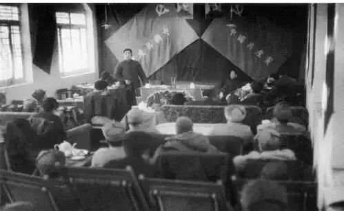 中國共產黨百年瞬間丨中共中央離開西柏坡 遷往北平