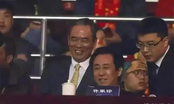 蔡振華的大背頭從青絲到花白，中國體育一晃就是三十年