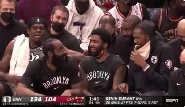 哈登：之前打不好，是累的，今天我讓大哥3節打卡