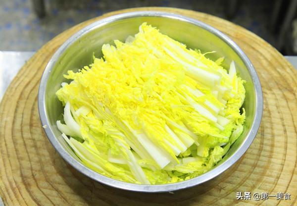 在家不用高湯也能做出上湯娃娃菜，多加這個調料，味道一樣鮮香