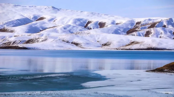 元旦不知道去哪裡玩，來青海看雪吧