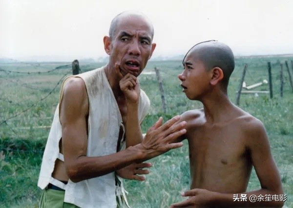 憑《廬山戀》爆紅,巔峰時“棄夫”遠走美國,張瑜近況如何? 憑《廬山戀》爆紅,巔峰時“棄夫”遠走美國,張瑜近況如何?