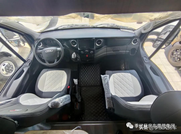 瑞弗V800E|年度最暢銷的佈局，高品質、高性價比的C型房車