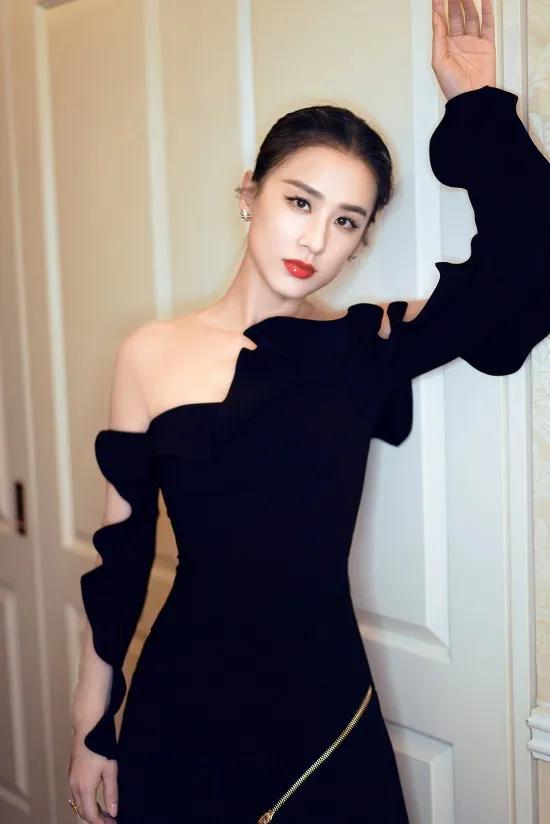 明星美圖&mdash;黃聖依