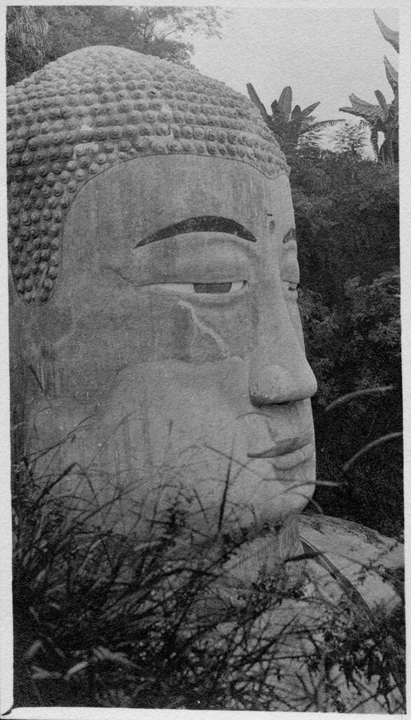 從老照片看百年前的樂山大佛 從老照片看百年前的樂山大佛
