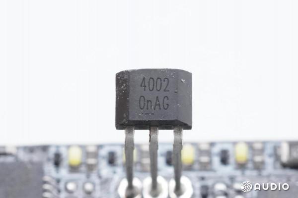 支援無線充電,綜合續航32小時,TOZO NC7真無線降噪耳機拆解 支援無線充電,綜合續航32小時,TOZO NC7真無線降噪耳機拆解