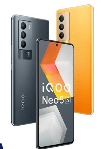 12月份新出的四款手機，你會怎麼選？