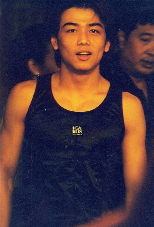 事業本該如日中天，卻偏偏“作死”，楊爍到底做錯了什麼？