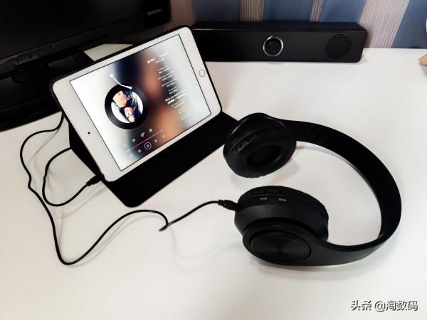 消費降級：19塊錢RGB藍芽無線耳麥曬單，TF插卡0電量插線三模播放