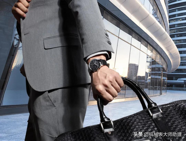 3-5萬元價位的入門級豪華手錶款式，誰最有牌面？