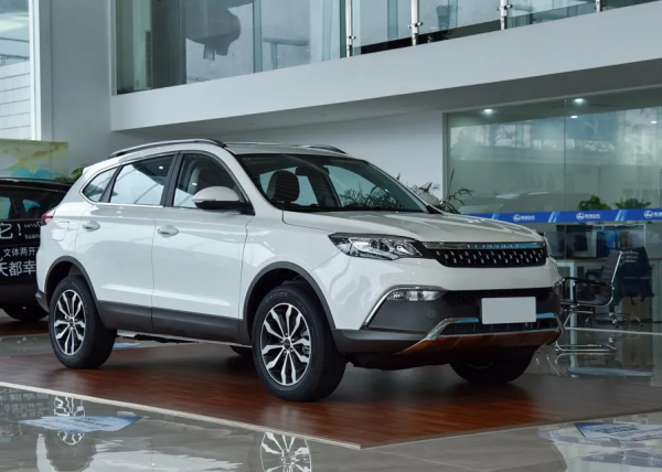 車300：從越野車的首選品牌、“中國越野車之王”，到申請破產