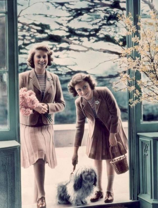 瑪格麗特從小比女王姐姐漂亮，40歲後面相刻薄俗氣，她經歷了什麼