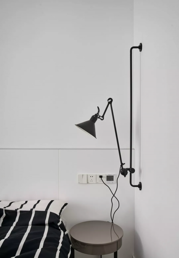 95平現代簡約三室 時尚經典黑白灰