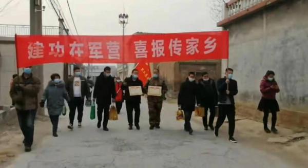 高光時刻：給這位少尉排長點贊