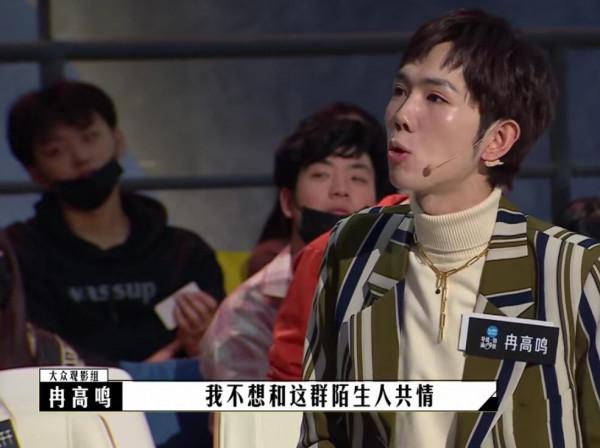 郝蕾方勵裝高階被懟，影評人炫技被懟，終於有人敢替觀眾說實話了