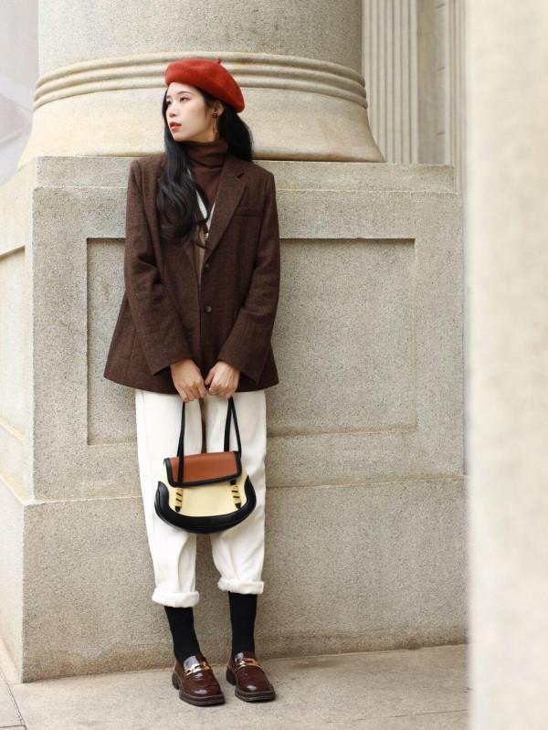 步入冬季別亂買衣服，試試“毛呢外套”，能讓你輕鬆穿出好氣質