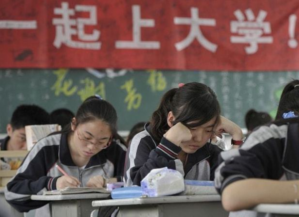 高考後才懂,在普高當雞頭和重點高中鳳尾的差距,幸好當初沒選錯 高考後才懂,在普高當雞頭和重點高中鳳尾的差距,幸好當初沒選錯