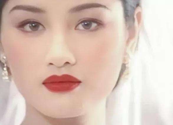 什麼是東方美?31年前首屆內地模特大賽,國模誕生 什麼是東方美?31年前首屆內地模特大賽,國模誕生