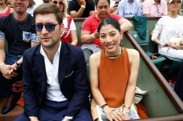 泰國最美公主罕見露面:神似王祖賢又美又颯,王后蘇提達黯然失色 泰國最美公主罕見露面:神似王祖賢又美又颯,王后蘇提達黯然失色