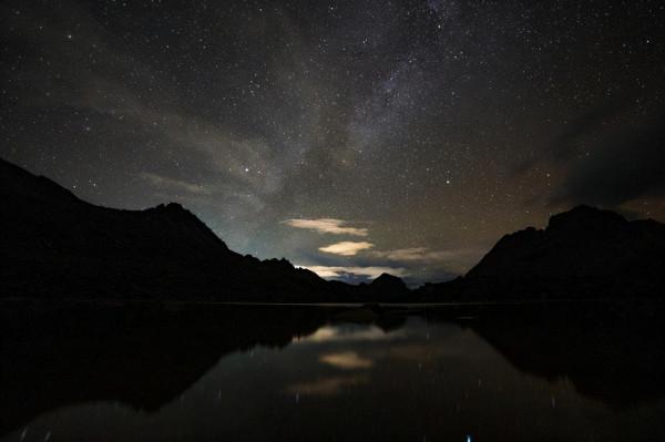 川西海拔最高最大最藍的海子——亞莫措根