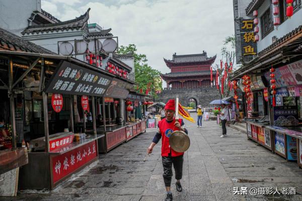 湖南嶽陽樓2021旅行攻略：5A級景區門票65元，停車費只要十元