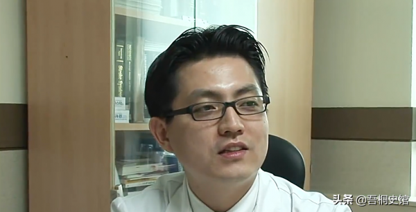 韓國女子每天汗流不止,出門需換3身衣服25雙襪子,生活面臨困擾 韓國女子每天汗流不止,出門需換3身衣服25雙襪子,生活面臨困擾