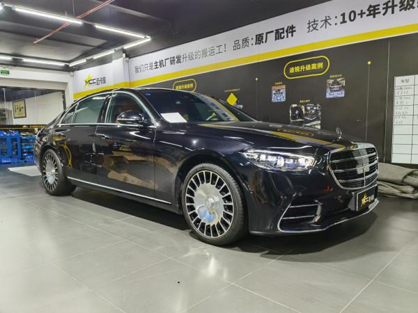 改裝日記｜2021款賓士S 400 L改裝運動包圍、輪轂、後排娛樂