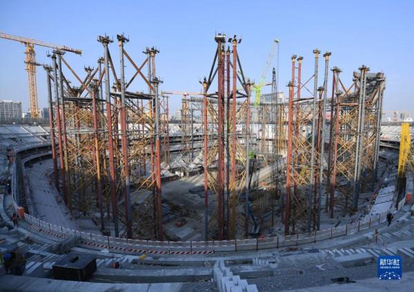 北京工人體育場改造復建工程主體結構封頂