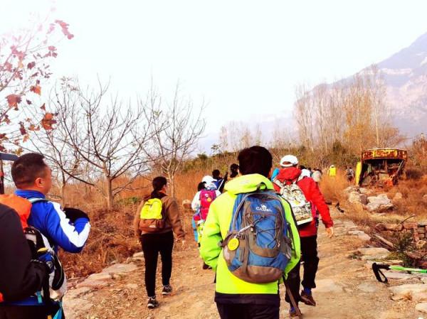 徒步白雲寺渡槽一一絕壁大梯一一上白雲一一白雲寺 徒步白雲寺渡槽一一絕壁大梯一一上白雲一一白雲寺