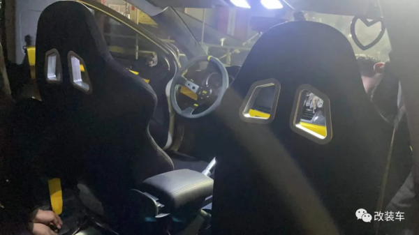 &quot;又黃又暴力&quot;的渦輪三菱翼神，車加改裝的錢都能買EVO 10了？