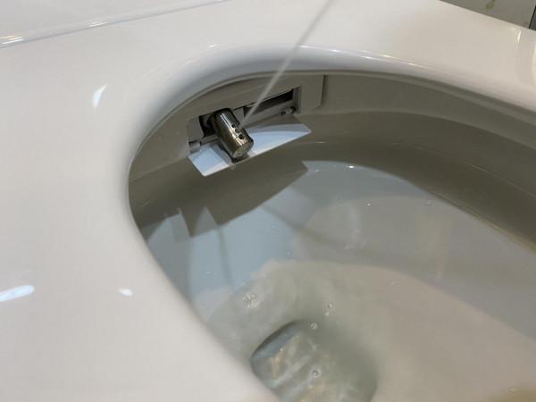 曾經很常見的7種衛生間用品，如今早就有了替代品，老款該淘汰啦