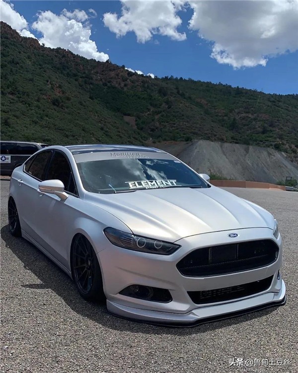 「轂銳馳」改裝風格鑑賞—福特蒙迪歐