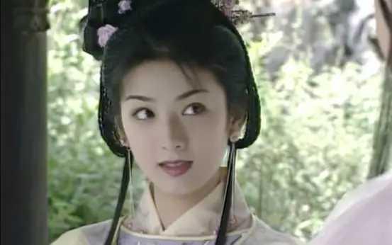 10位女星打玻尿酸前後，楊蓉、戚薇上榜，你還敢盲目“變美”嗎？