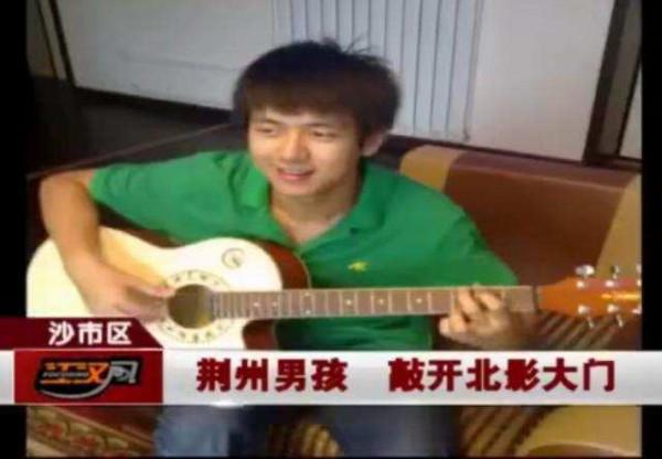 只有整容才能變臉？這些逆襲的男星，完美詮釋了“無痛變帥”